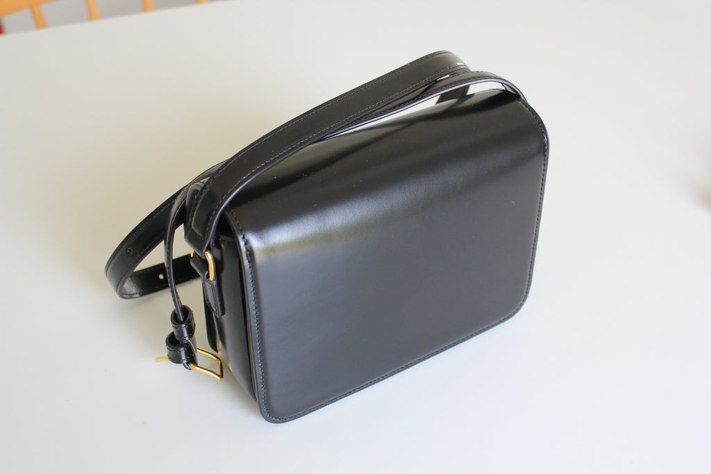 CELINE トリオンフ ティーン ショルダーバッグ