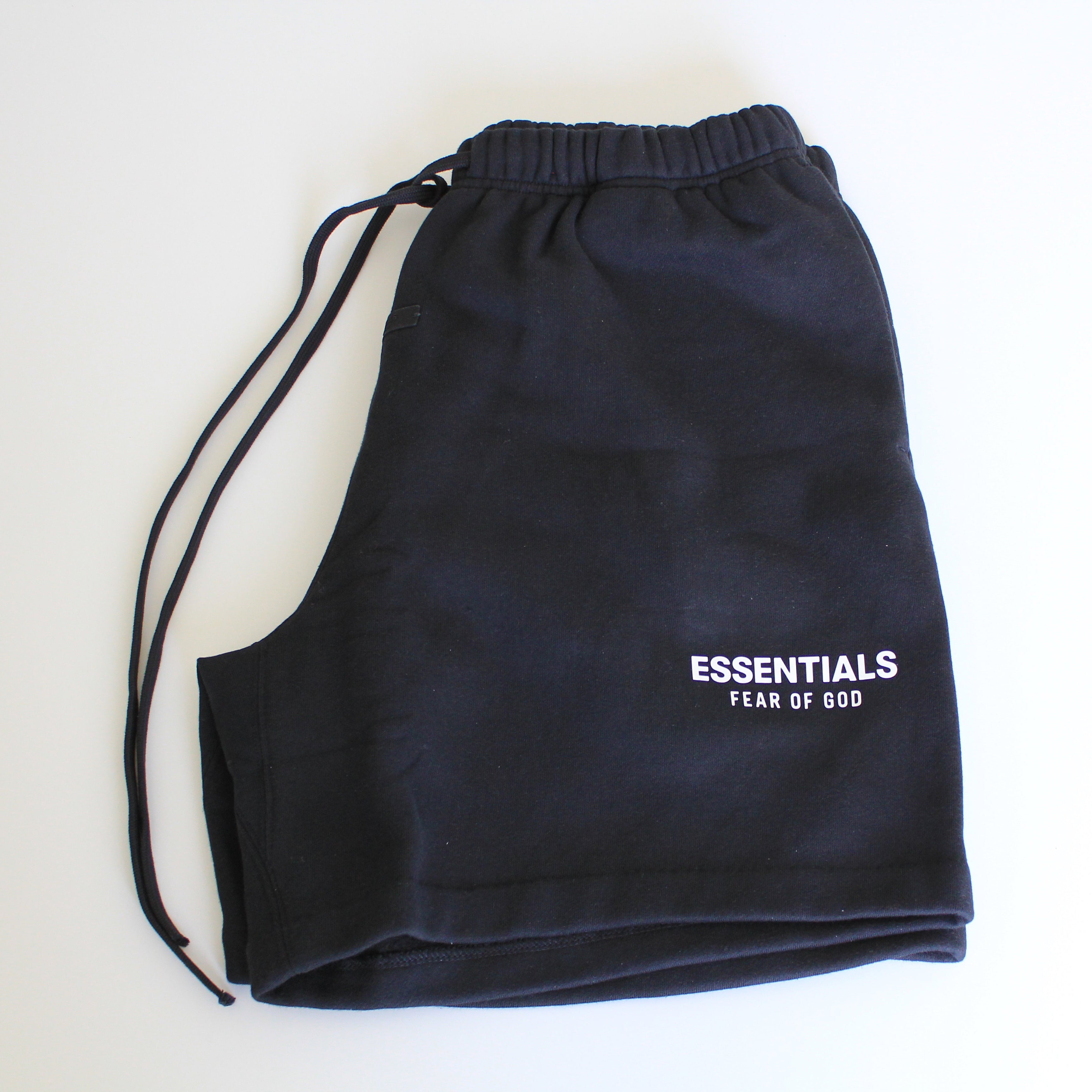 FEAR OF GOD ESSENTIALS スウェットショーツ – Milja