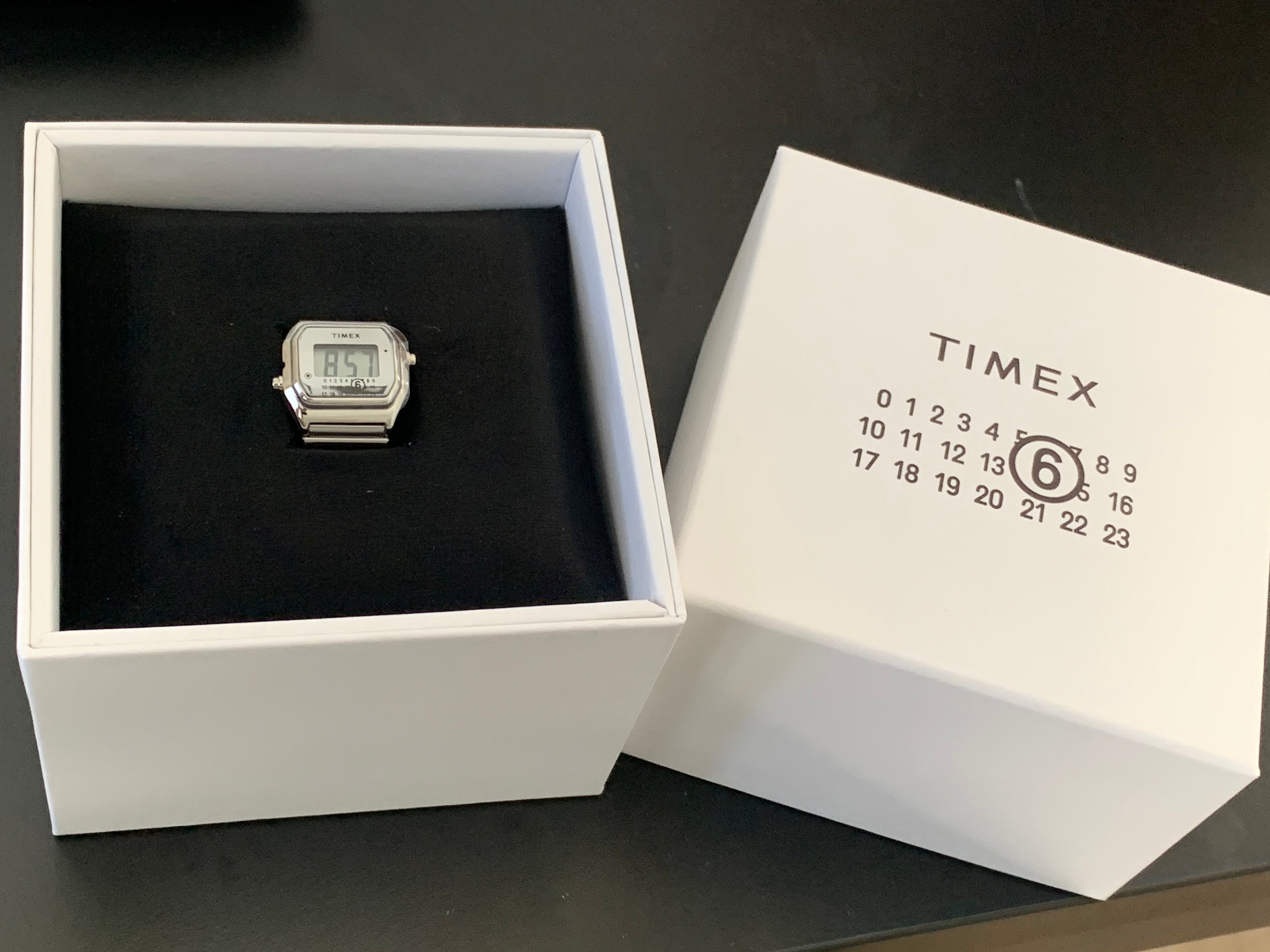 MM6 MAISON MARGIELA Timex T80 リング時計 / シルバー